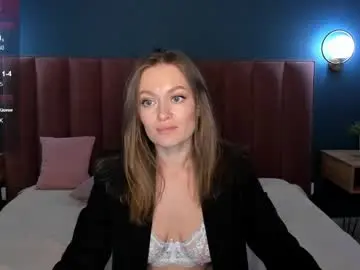 Chaturbate Nude Webcam of evelynpoole