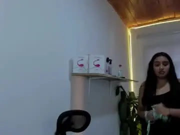 Chaturbate Live Sex of caroline_rodriguez_9
