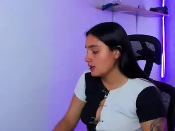 Chaturbate Adult Webcam of caroline_rodriguez_9