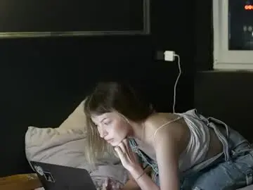 Chaturbate Sex Cam of eleonora_linn_