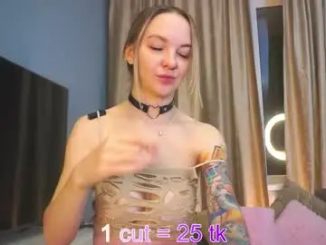 Chaturbate Free Live Porn of evelineloos