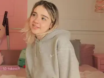 Chaturbate Nude Webcam of _tammarra_