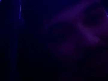 Chaturbate Free Porn Cam of cezarthebreeder