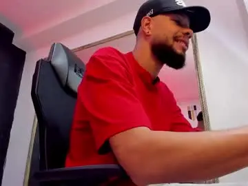 Chaturbate Live Sex of leonardgrant_