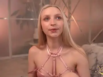 Chaturbate Private Sex Chat of marylunamay