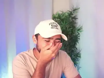 Chaturbate Adult Video Chat of damon_frost