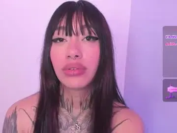 Chaturbate Live Sex Cam of aleja_5