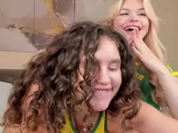 Chaturbate Live Sex of ariella_sol