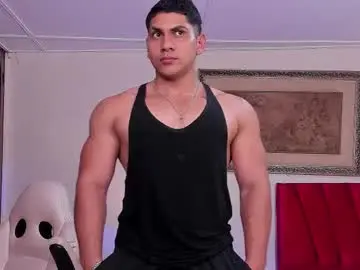 Chaturbate Sex Cam of dylan_brook