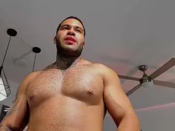 Chaturbate Sex Chat of michael_salens