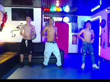 Chaturbate Watch Live Sex Cams of flyckers