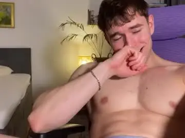 Chaturbate Live Sex Cam of johnnnyhorny