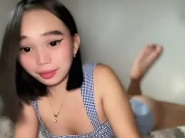 Chaturbate Live Sex Cam of lovely_cittie18