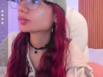 Chaturbate Live Sex Cam of sophiecherry_