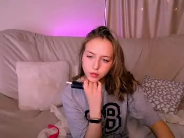 Chaturbate Sex Cam of cindylovesmith