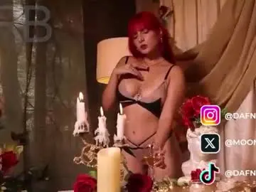 Chaturbate Sex Chat of dafnemoon_1