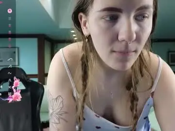 Chaturbate Live Sex Cam of kirarustle