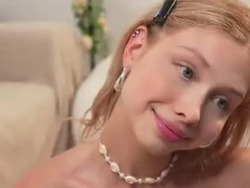 Chaturbate Live Sex Cam of april_blush