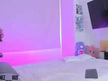 Chaturbate Best live sex cam show of chloe__daviss