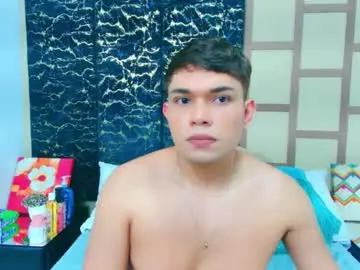 Chaturbate Free Live Porn of davejonesz