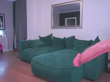 Chaturbate Sex Cam of karolineneuer