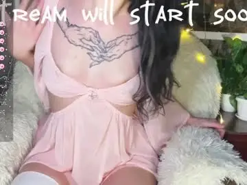 Chaturbate Live Porn of lola_sunnie
