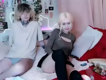 Chaturbate Live Porn of meow_on_da_cam