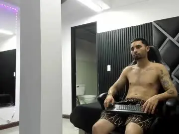 Chaturbate Adult Webcam of poul_99