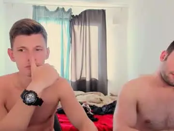 Chaturbate Free Porn Cam of kevin_hornyyy