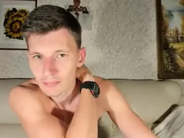 Chaturbate Sex Chat of kevin_hornyyy