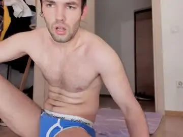 Chaturbate Live Sex of kevin_hornyyy