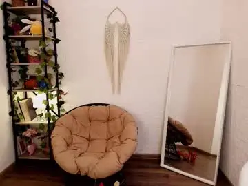 Chaturbate Best live sex cam show of moana_light