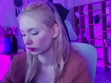 Chaturbate Live Porn of avadaviis