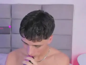 Chaturbate Best live sex cam show of joshclaarktt