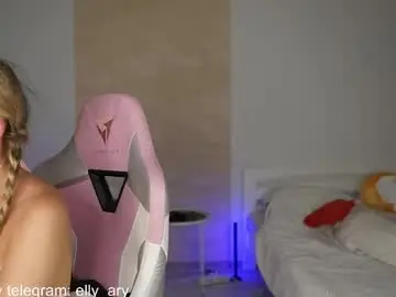 Chaturbate Adult Video Chat of elly_ary