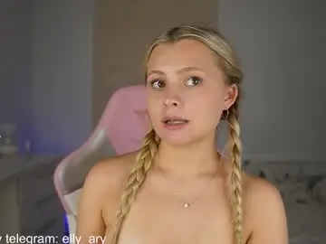 Chaturbate Nude Webcam of elly_ary