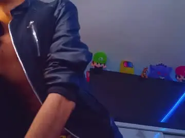 Chaturbate Best live sex cam show of noah_xitruxx