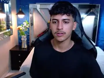 Chaturbate Live Porn of alan_del_reyy