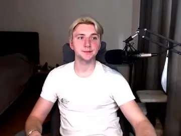 Chaturbate Free Porn Cam of elvin_vaenight