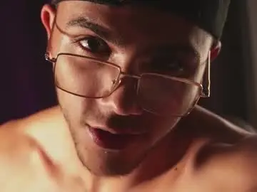 Chaturbate Adult Webcams of colstorw_