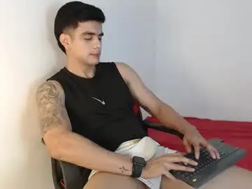 Chaturbate Free Live Porn of adama_soa