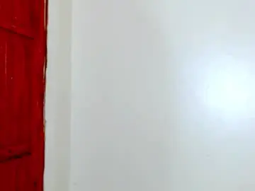 Chaturbate Live Sex of daddys_naughtyslut