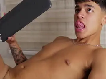 Chaturbate Sex Chat of dannyss__18