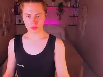 Chaturbate Sex Chat of liam_crown