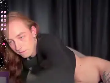 Chaturbate Live Sex Cam of avril_pearly_