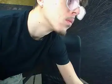 Chaturbate Live Porn of bodhihayes