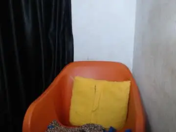 Chaturbate Live Sex Cam of drippussy30