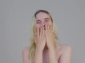 Chaturbate Nude Webcam of ashly_cherry