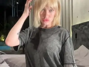 Chaturbate Adult Video Chat of golden_alinee