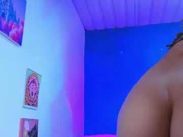 Chaturbate Live Sex Cam of holy_taby_